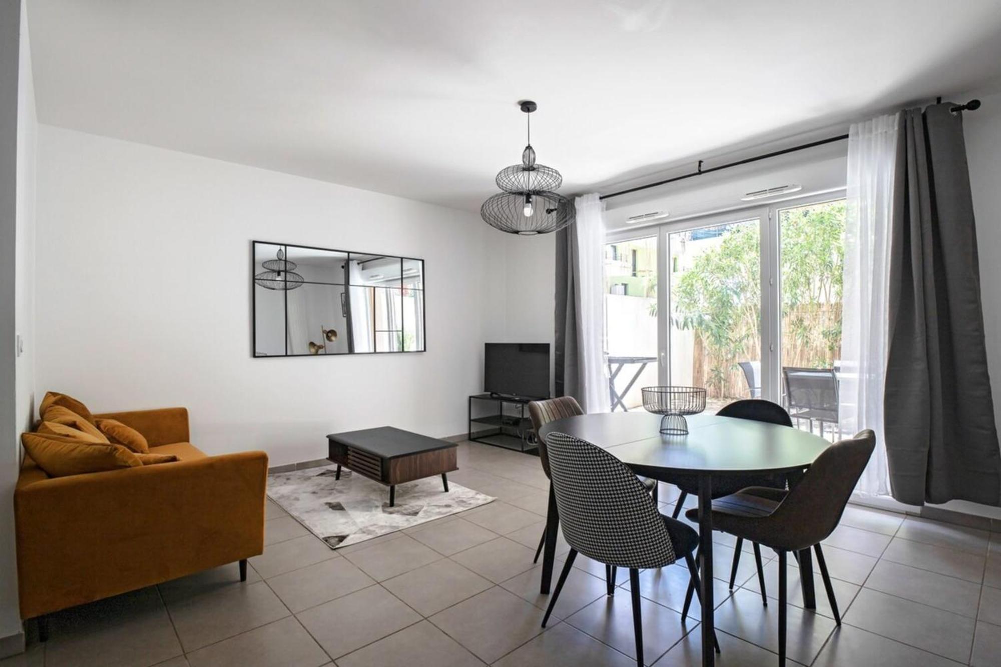 Le Juvignacois- 2 Bedrooms And Large Terrace ! Buitenkant foto